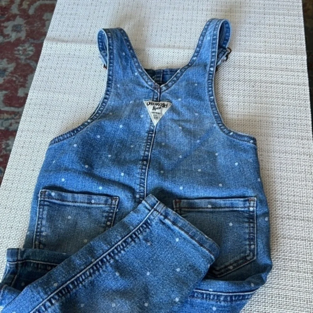 OshKosh B’gosh 4T Polka Dot Denim Overalls